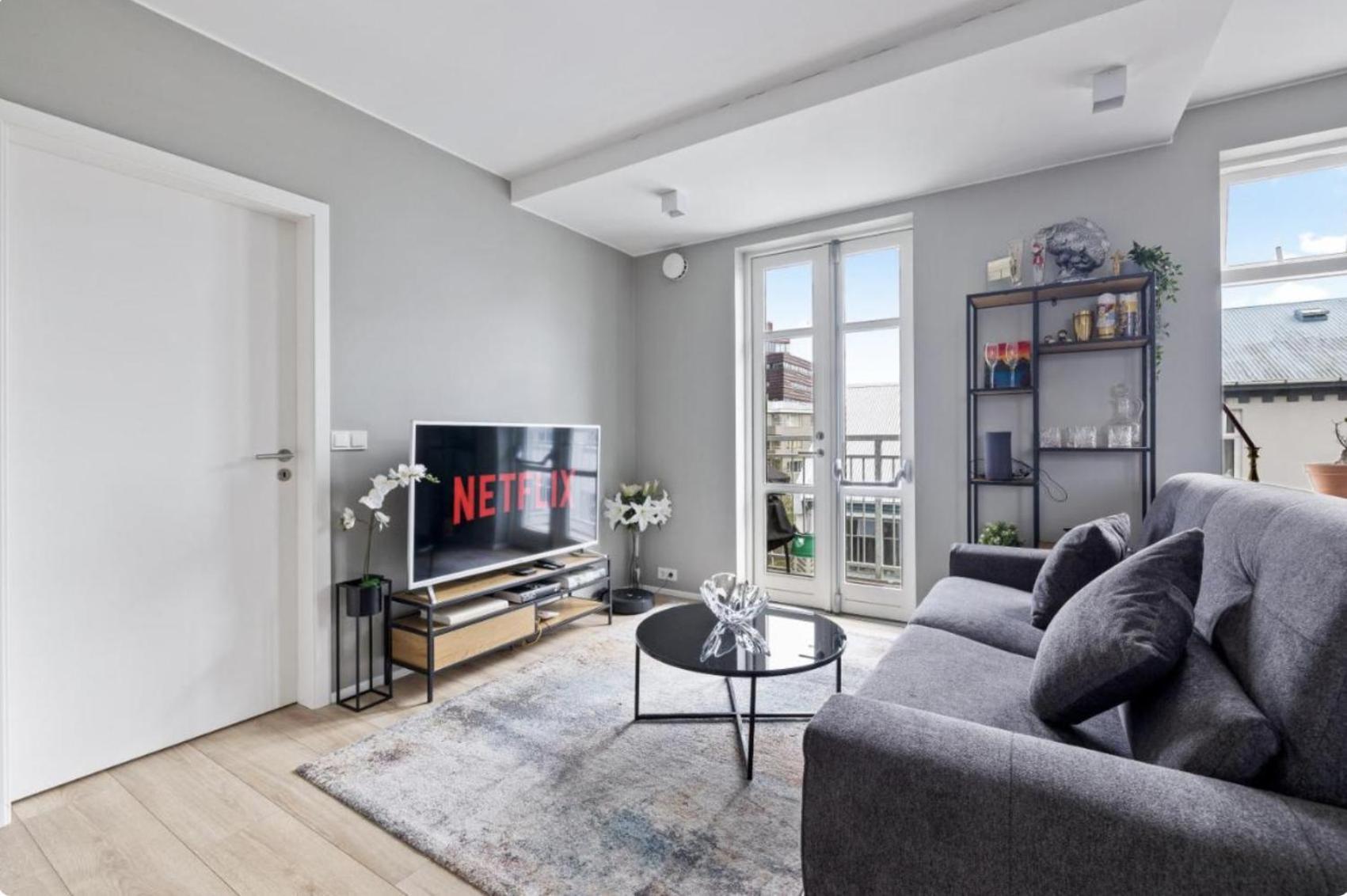Cheerful Down Town Apartment Reykjavík Eksteriør billede